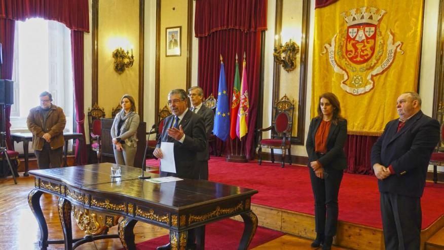 Manuel Machado determina redução do preço da água